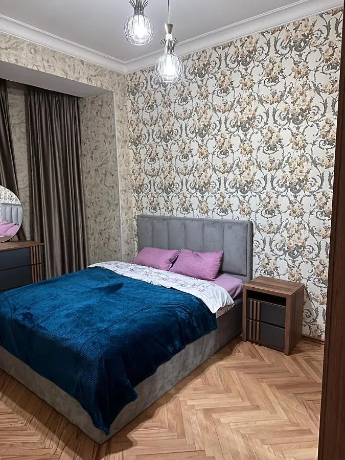 4 Bedroom Suite Apartment Ln Tbilisi City 0*,